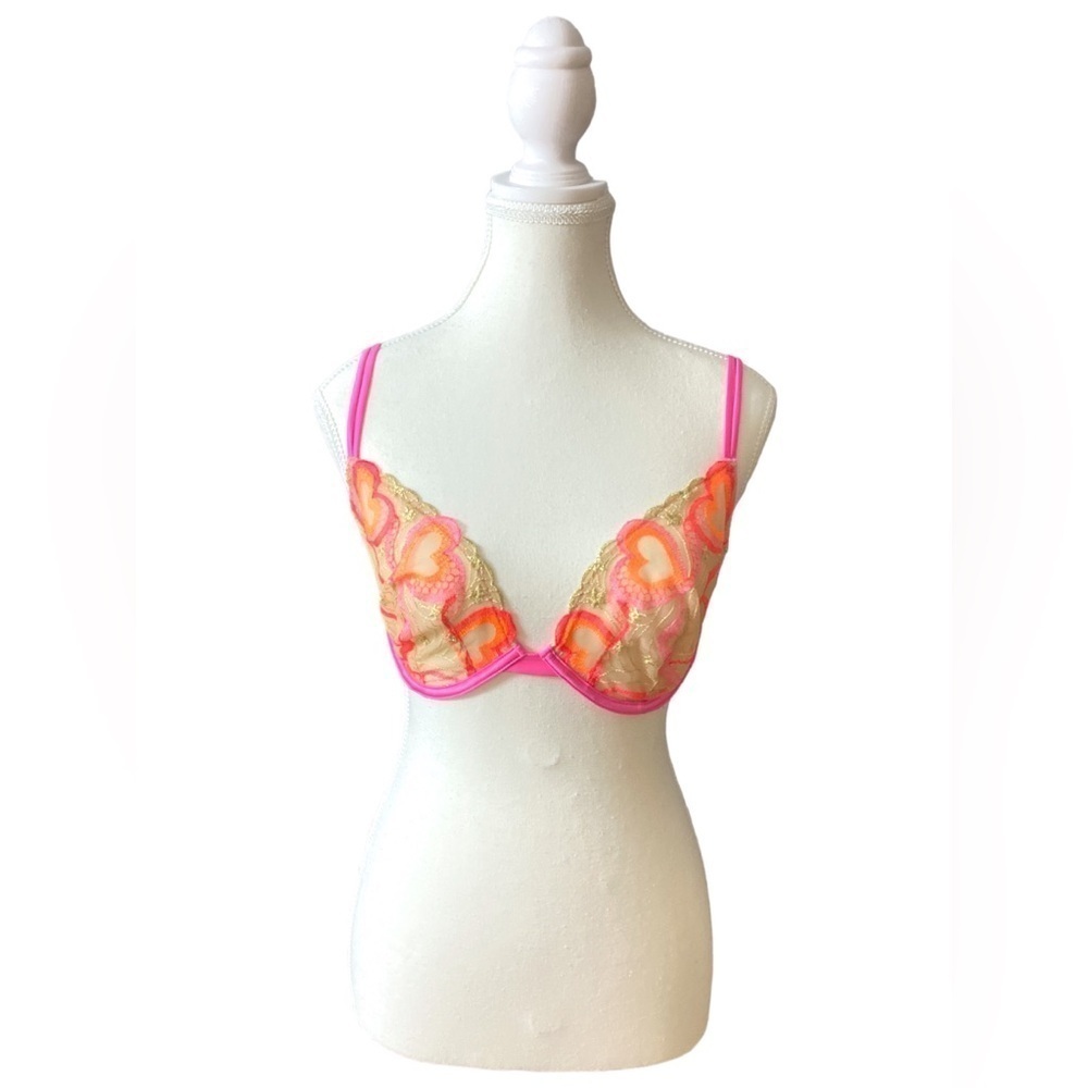 Victoria’s Secret - Sexy Tee Unlined Hearts Demi Bra